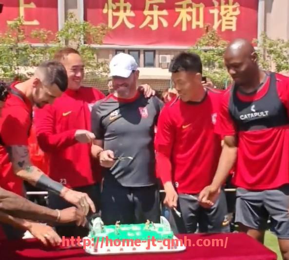 球盟会官网-足球直播178高清直播CBA：双重精彩，篮球与足球赛事实时追踪